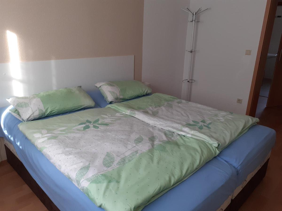 Ferienwohnung - August-Bebel-Str. 19 Oelsnitz  Exterior foto