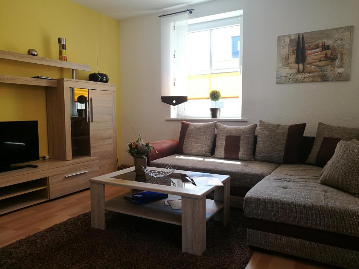 Ferienwohnung - August-Bebel-Str. 19 Oelsnitz  Exterior foto